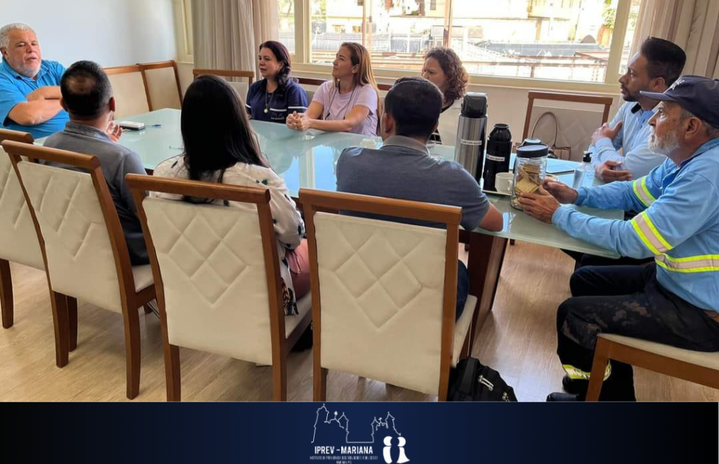 Equipe do IPREV e membros do Conselho Municipal de Previdência reuniram-se com o Prefeito Edson Agostinho de Castro Carneiro (Leitão)