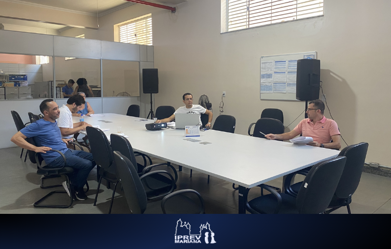 Reunião extraordinária para discutir a política de investimentos.